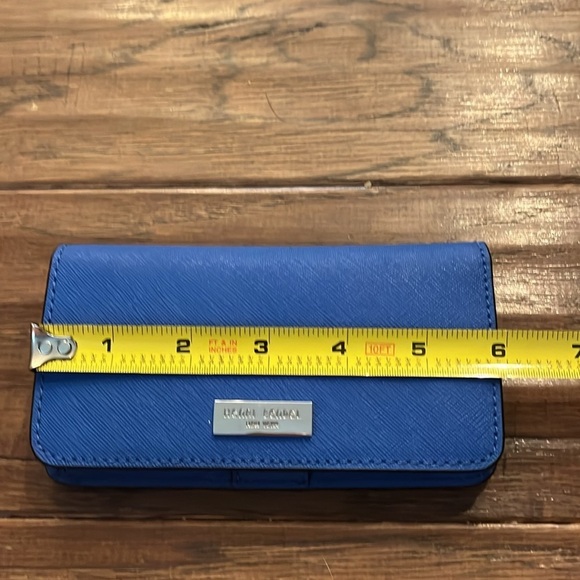 Henri Bendel Smartphone Case - Picture 6 of 8